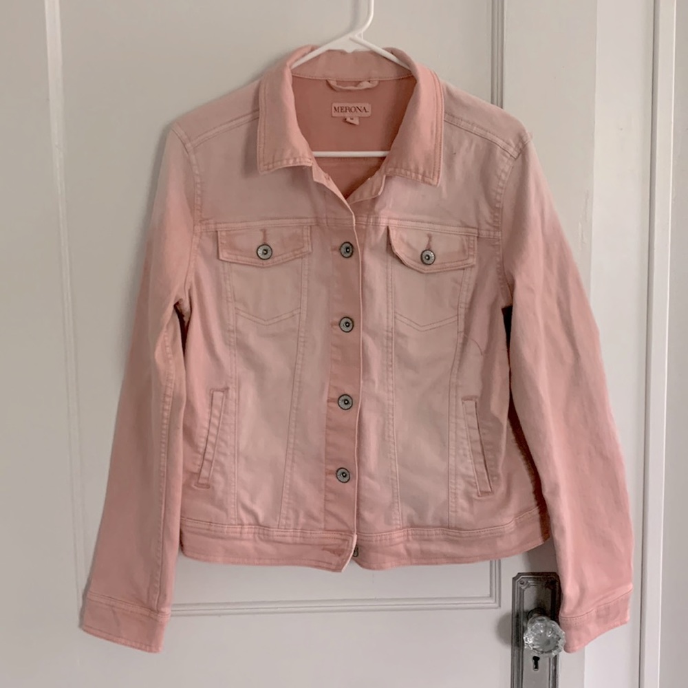Light pink denim Merona jacket. Size M